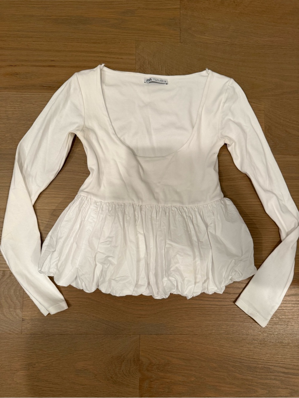 Zara White Long Sleeve balloon Peplum Top